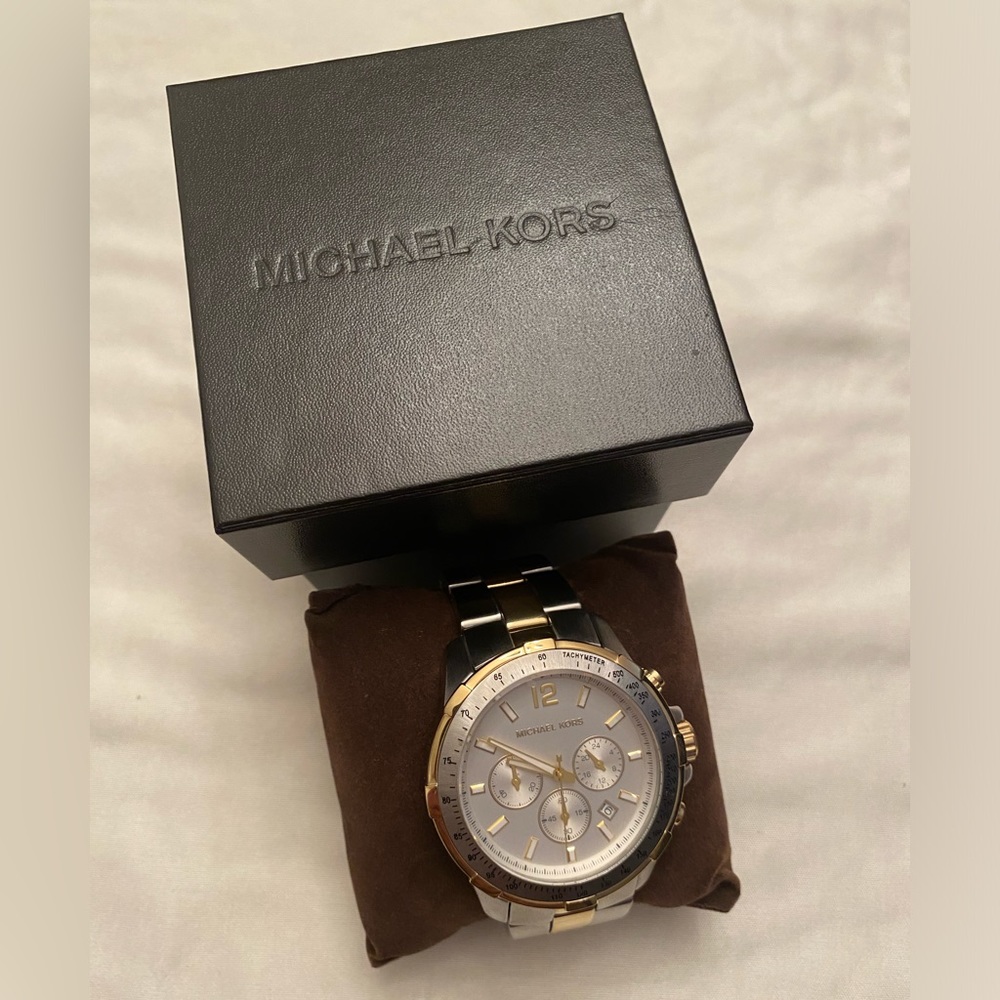 Michael Kors Watch - Picture 7 of 7